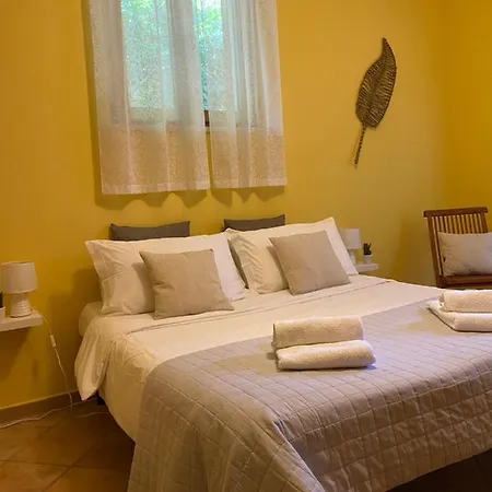 Mondello Holiday Home * Mondello