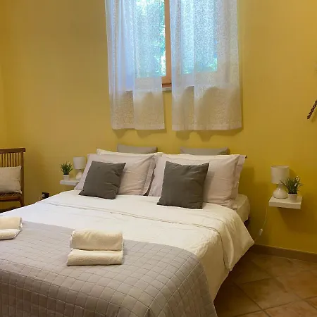 Mondello Holiday Home * Mondello